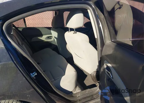 2016 Chevrolet Cruze Limited 1Lt Auto z USA, uszkodzony, nr VIN 1G1PE5SB1G7149202